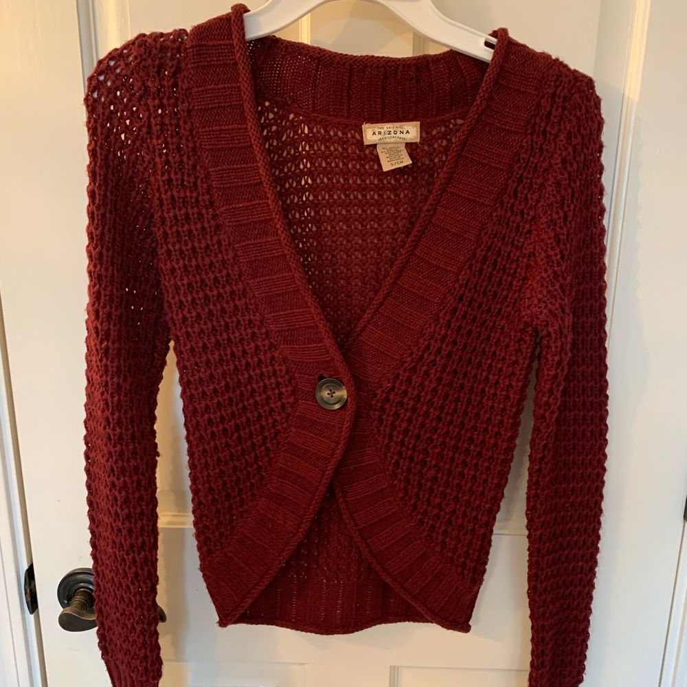 Arizona maroon cable knit sweater